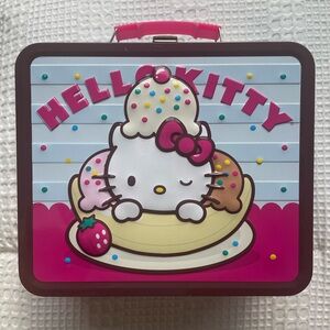 Hello Kitty Lunchbox